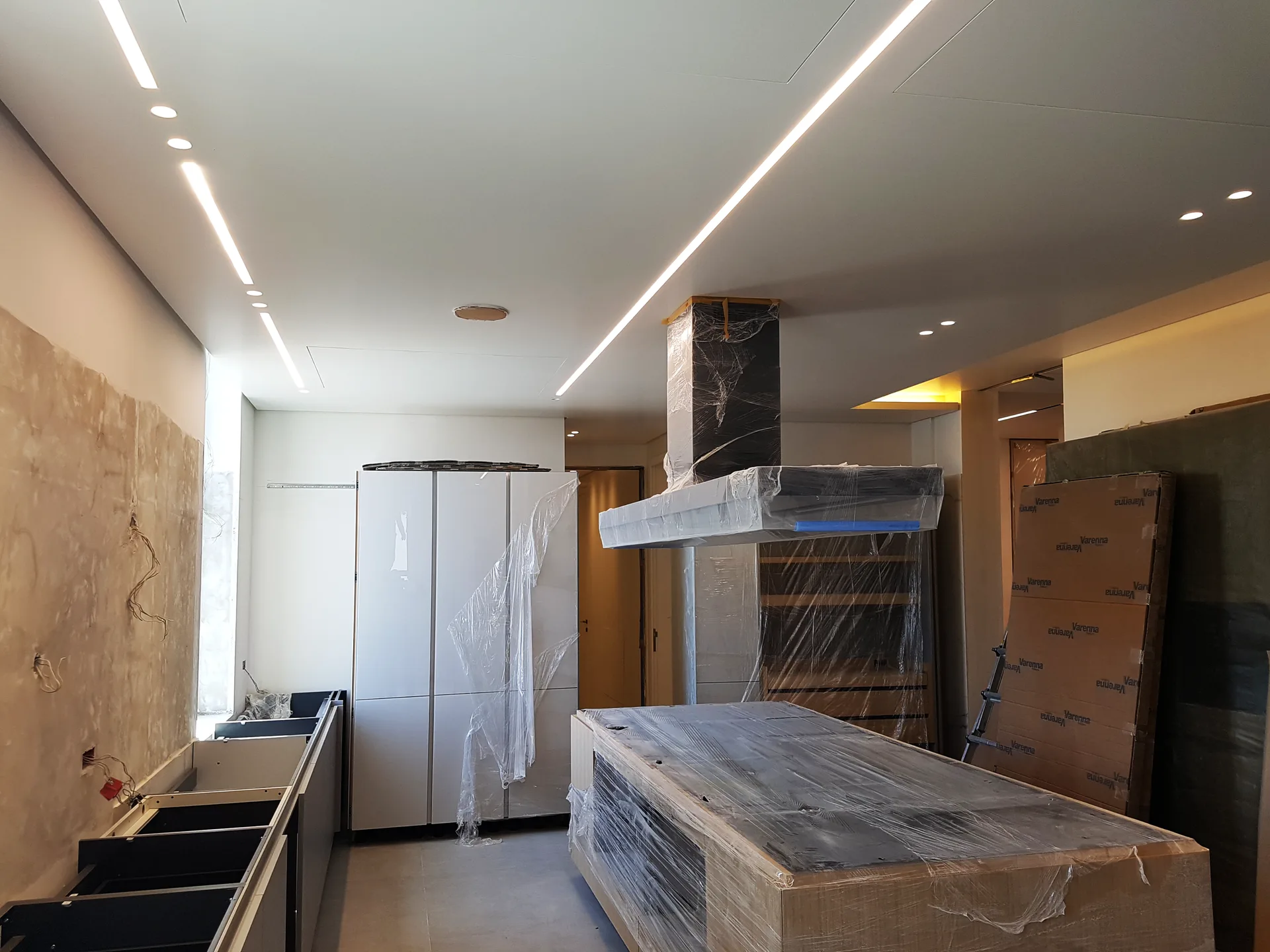 3 Beirut — interior finishing