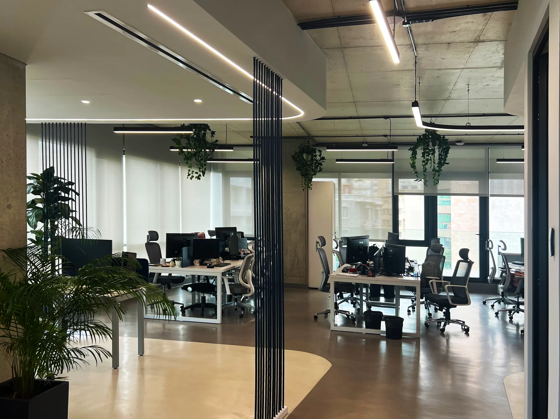 BDD — workspace interior